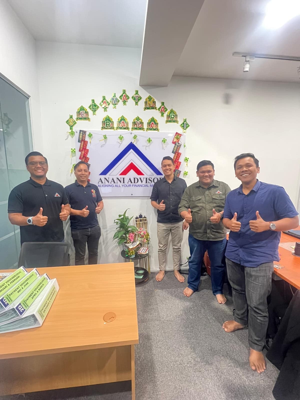 EjenPlus team with client